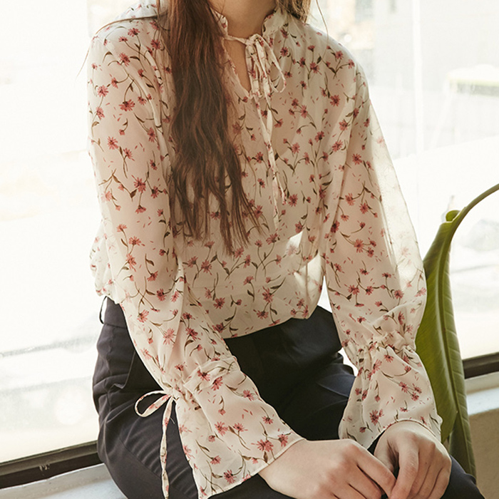 SEE THROUGH FLOWER BLOUSE_ WHITE,DCL스토어,RYUL+WAI (Woman)