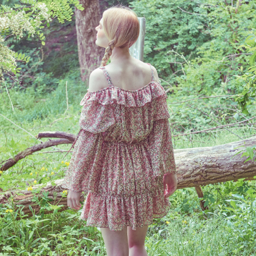 Off-shoulder blossom chiffon dress,DCL스토어,MOODMOI (Woman)