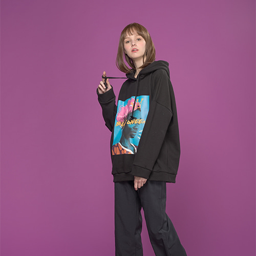 Black Queen Printed Oversized Pullover Hoodies_Black,DCL스토어,VITAL SAIGN (Woman)